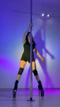 Darkflow pole coreo 