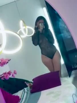 ESTA TIA SOY YO