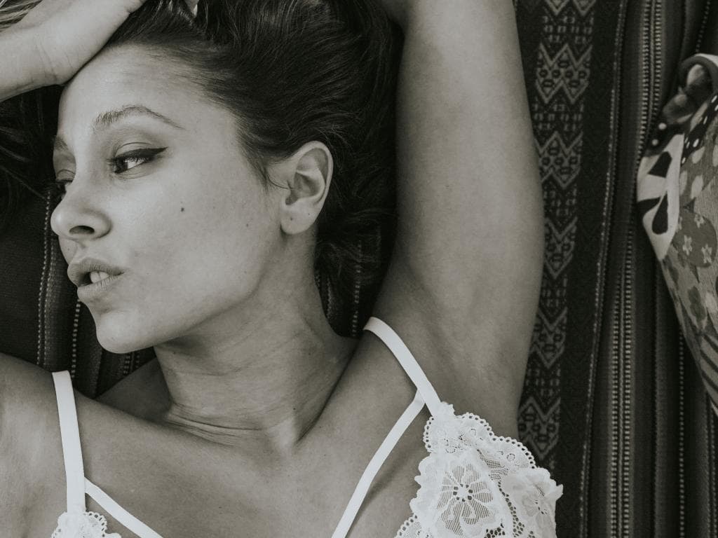 Photo 1 from White Lengerie