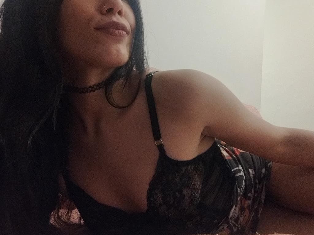 Photo 0 from SEXY ROSA