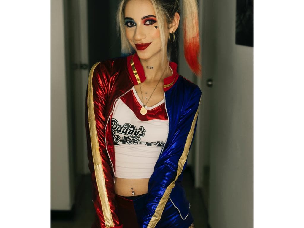 Photo 8 from Halloween Y Navidad