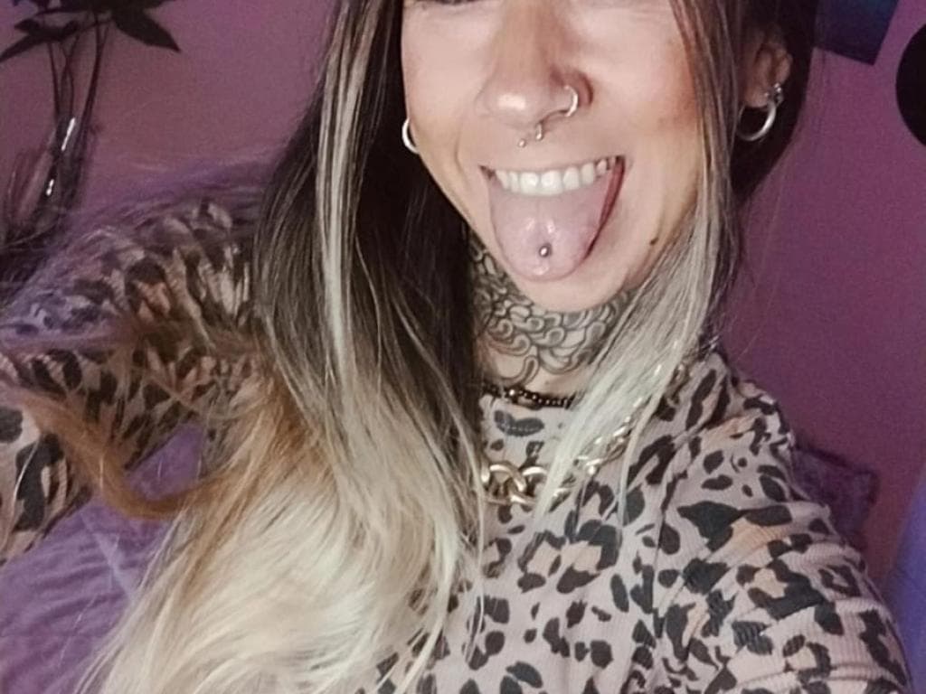 Photo 36 from Raaawr