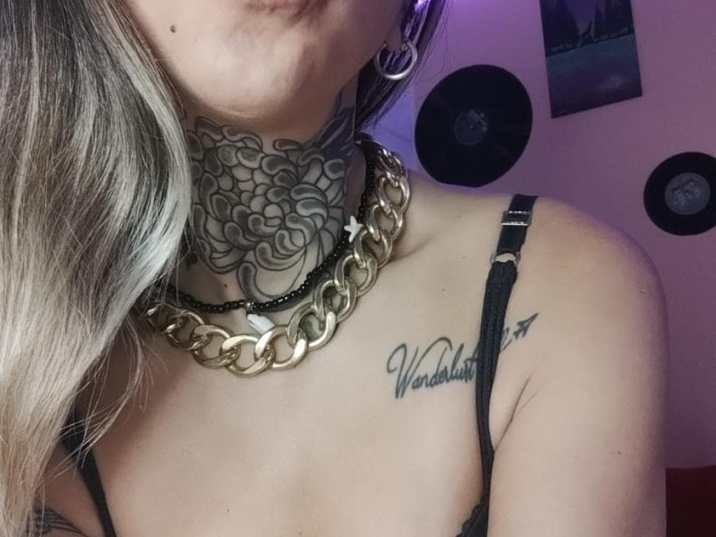 Photo 27 from Raaawr