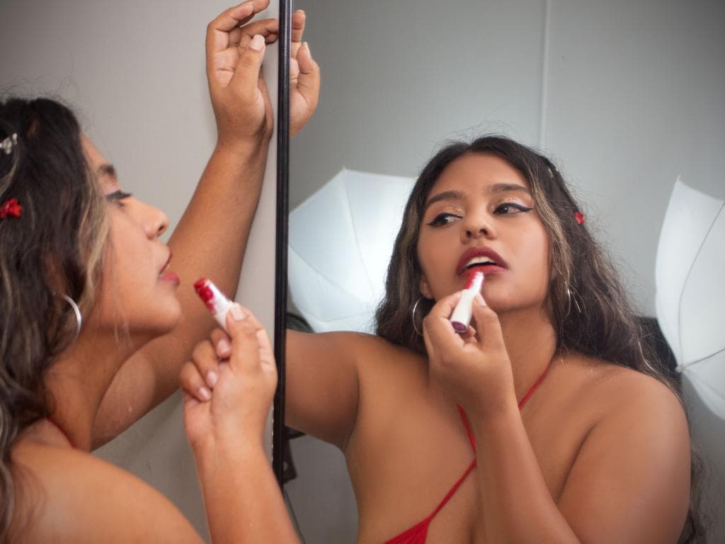 Photo 9 from Morena Sexy