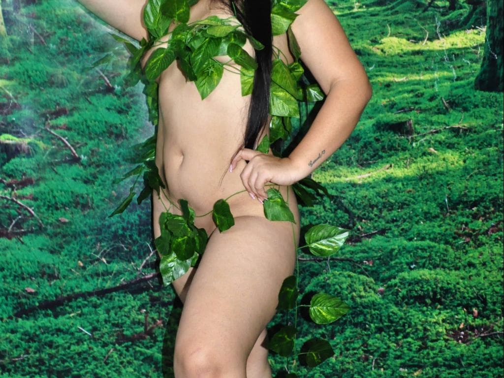 Photo 15 from  welcome sexy latin girl