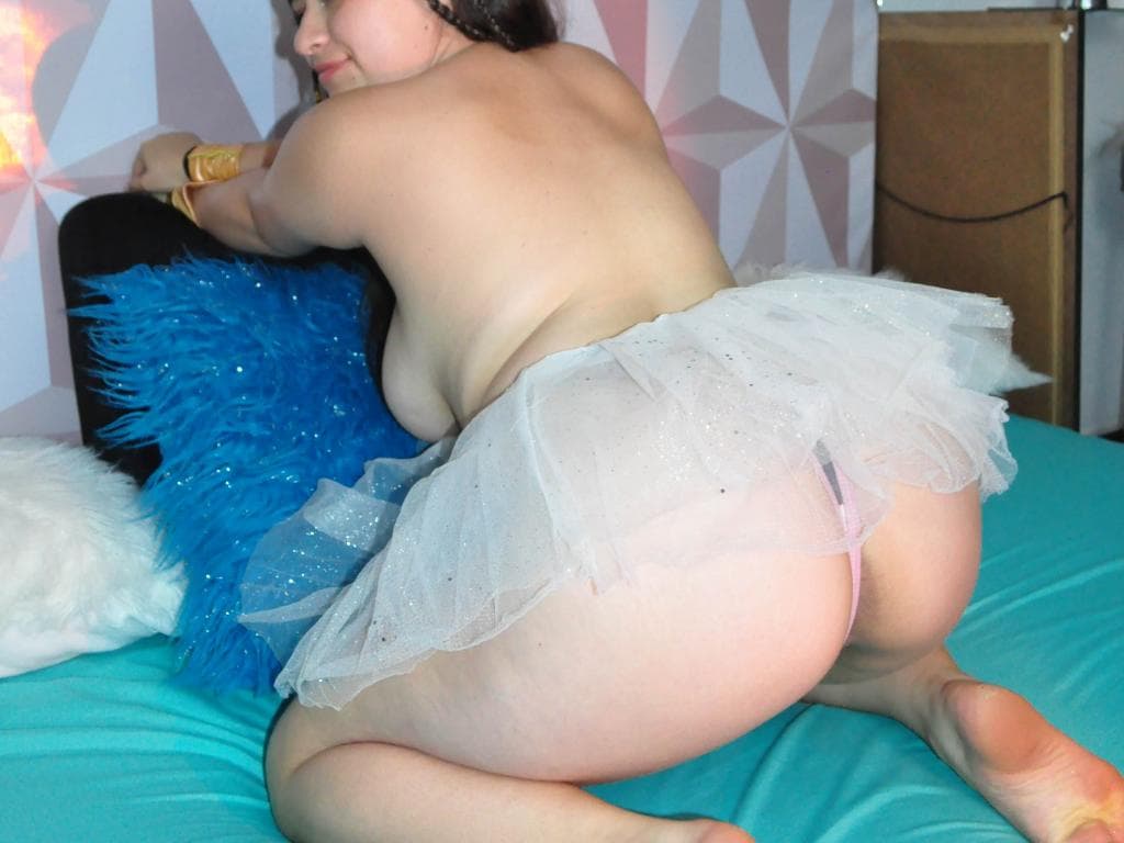 Photo 8 from SEXY LATIN GIRL WISHES FOR MORE