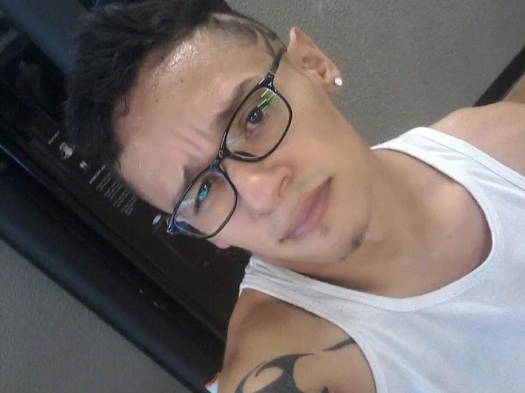 Photo 24 from Sexy Boys
