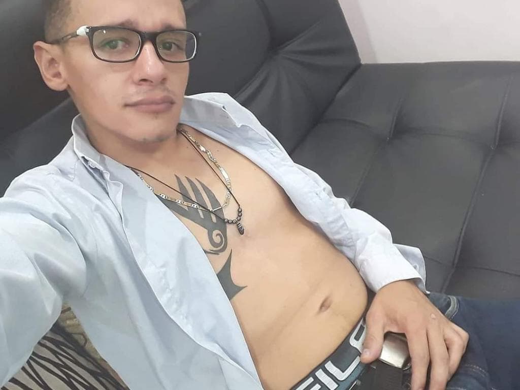 Photo 22 from Sexy Boys