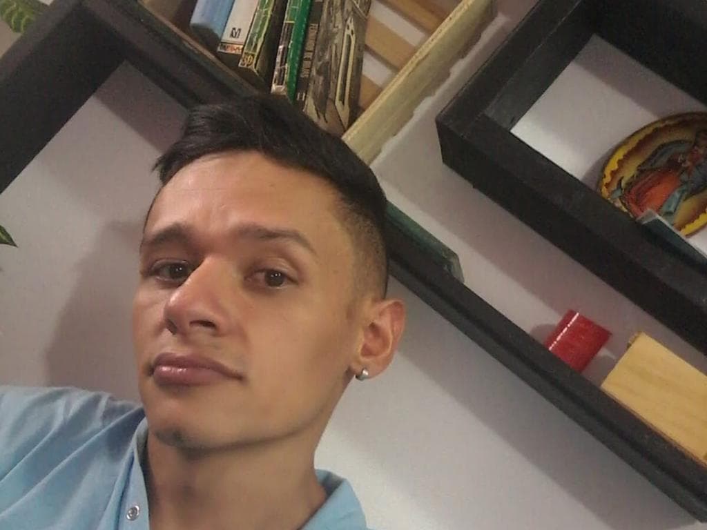 Photo 16 from Sexy Boys