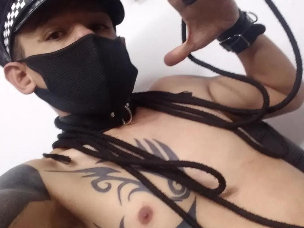 Photo 10 from Sexy Boys