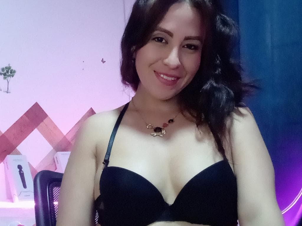 Photo 56 from latina hot sexy