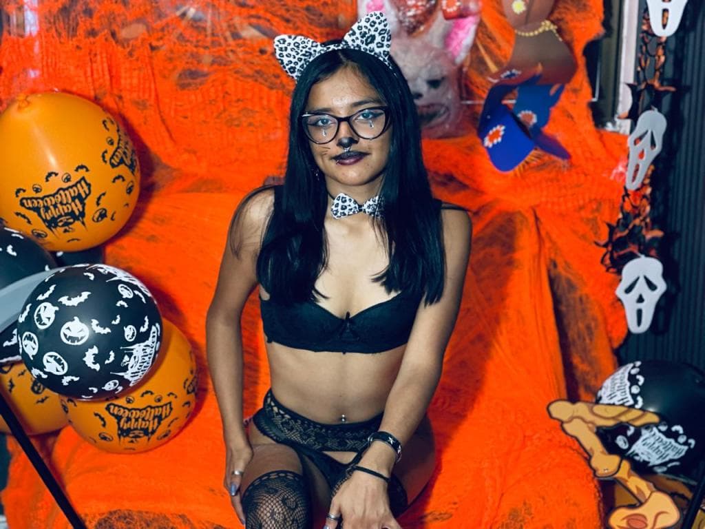 Photo 1 from HALLOWEEN