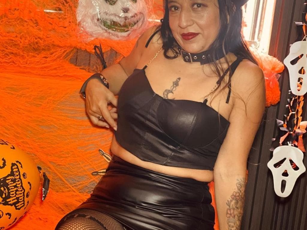 Photo 3 from halloween