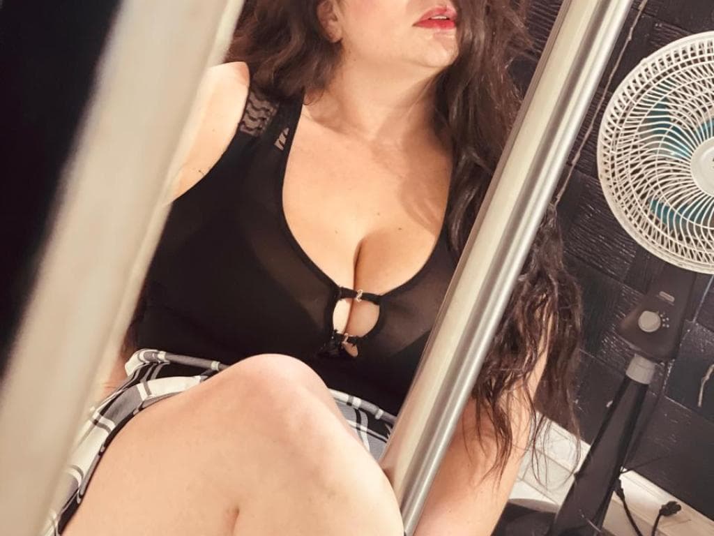 Photo 1 from muy traviesa