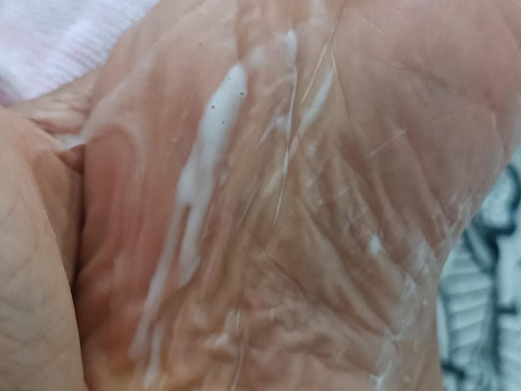 Photo 1 from Llena mis pies de tu semen