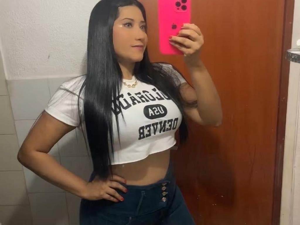 Photo 12 from alexa tetas grandes y deliciosas 