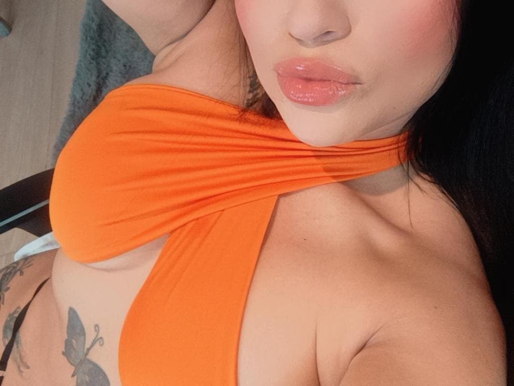 Photo 0 from Sexy Abby 