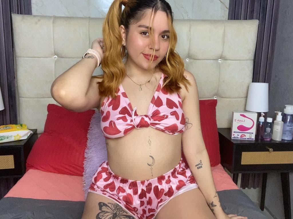 Photo 1 from Abby Heartsss
