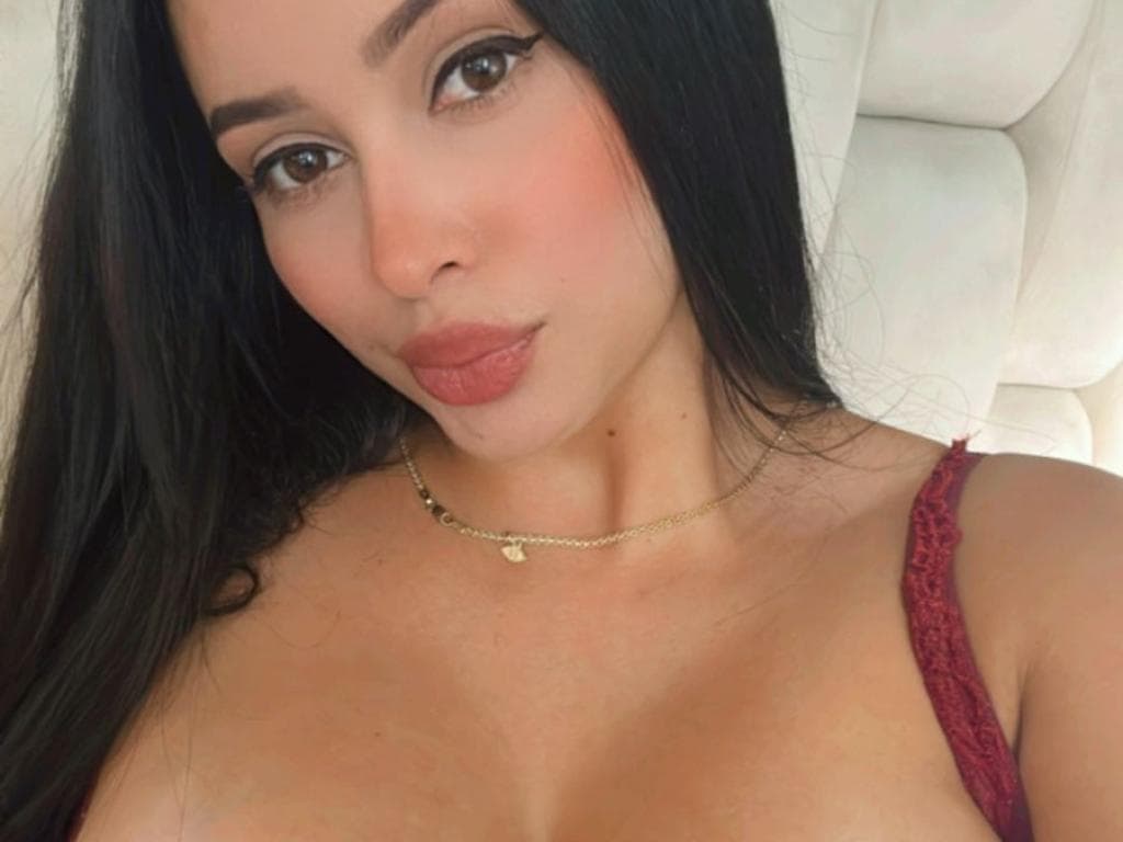 Photo 3 from sexy woman